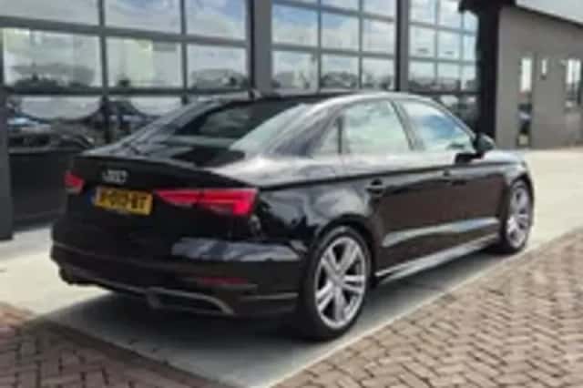 Audi A3 (2020) thumbnail 2
