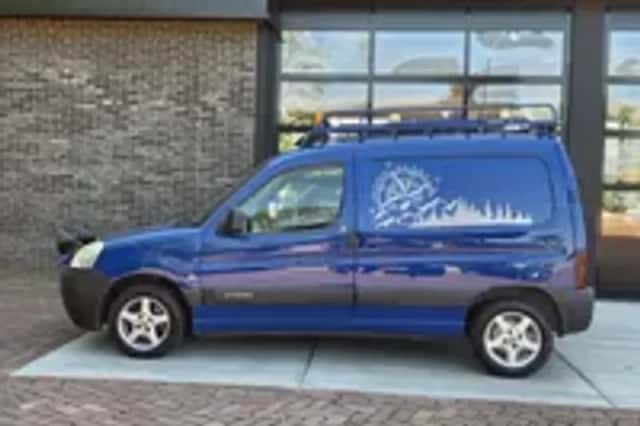 Citroën Berlingo (2004) thumbnail 2