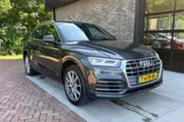 Audi Q5 (2020) thumbnail 3