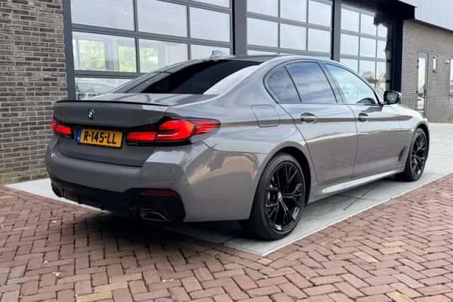 BMW 5-Serie (2021) thumbnail 2