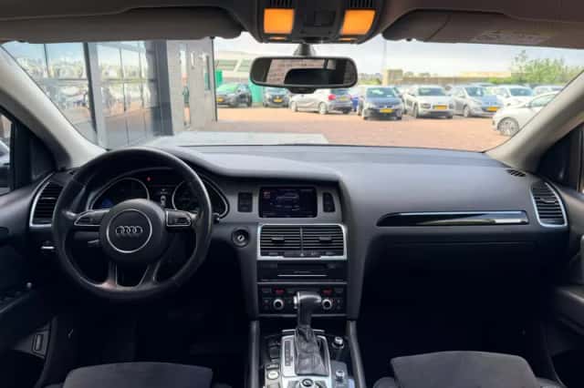 Audi Q7 (2014) thumbnail 3