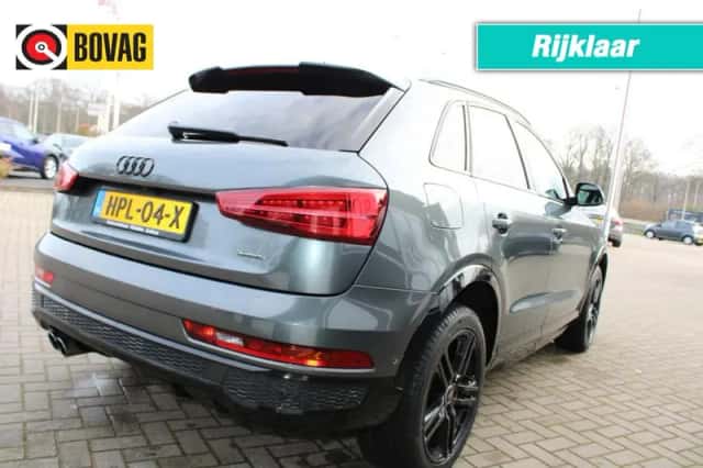 Audi Q3 (2018) thumbnail 5