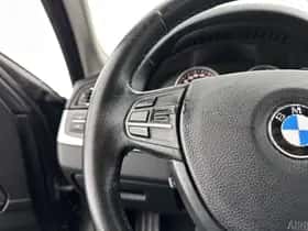 BMW 5-Serie (2010) thumbnail 18