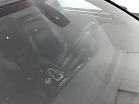 BMW 5-Serie (2010) thumbnail 36