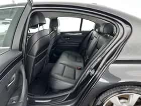 BMW 5-Serie (2010) thumbnail 9