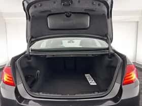 BMW 5-Serie (2010) thumbnail 10
