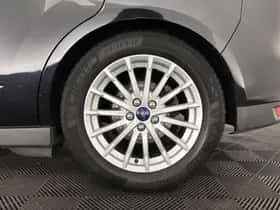Ford C max (2015) thumbnail 24