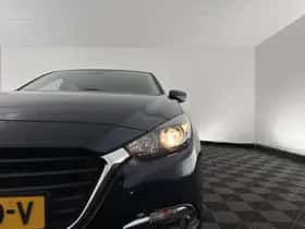Mazda 3 (2018) thumbnail 24