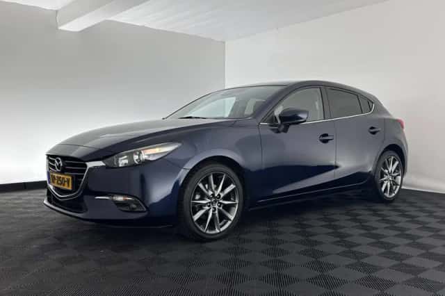 Mazda 3 (2018) thumbnail 4