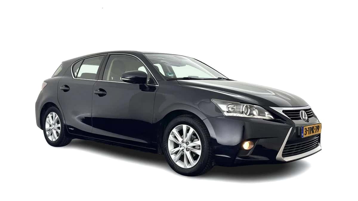 Lexus CT (2014) — foto 1