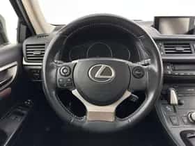 Lexus CT (2014) thumbnail 18