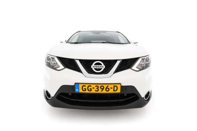 Nissan Qashqai (2015) thumbnail 3