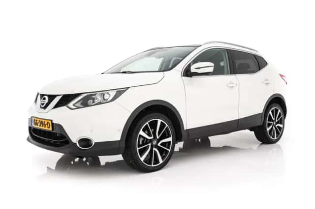 Nissan Qashqai (2015) thumbnail 4