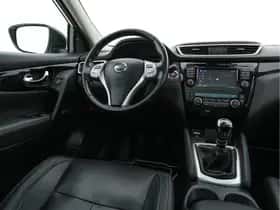 Nissan Qashqai (2015) thumbnail 8