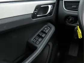 Porsche Macan (2014) thumbnail 20