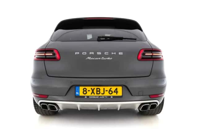 Porsche Macan (2014) thumbnail 6