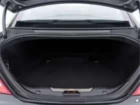Jaguar XJ (2015) thumbnail 12