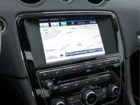 Jaguar XJ (2015) thumbnail 16