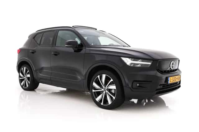 Volvo XC40 (2021) thumbnail 1