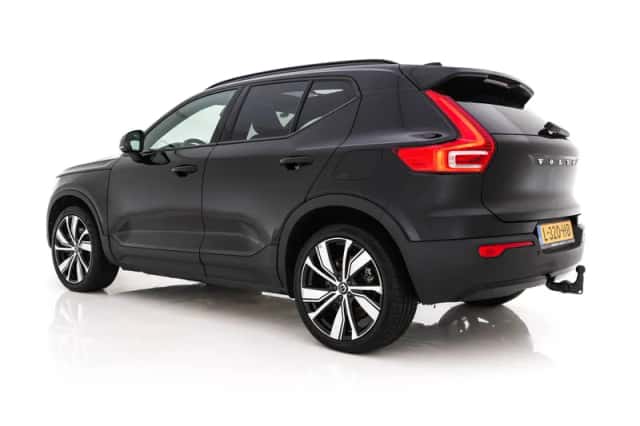 Volvo XC40 (2021) thumbnail 5
