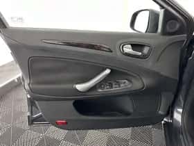 Ford Mondeo (2008) thumbnail 19