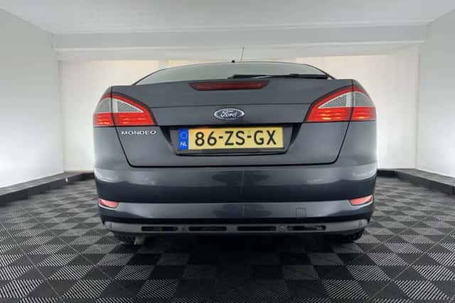 Ford Mondeo (2008) thumbnail 5