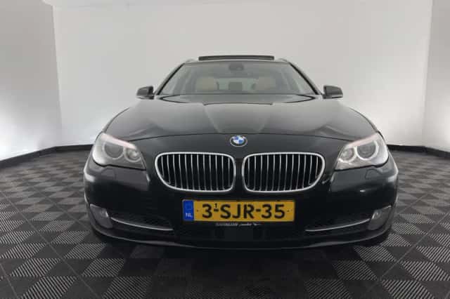 BMW 5-Serie (2012) thumbnail 3