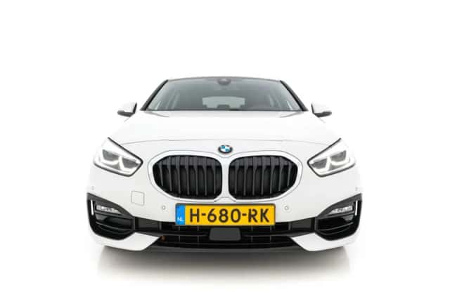 BMW 1-Serie (2020) thumbnail 3
