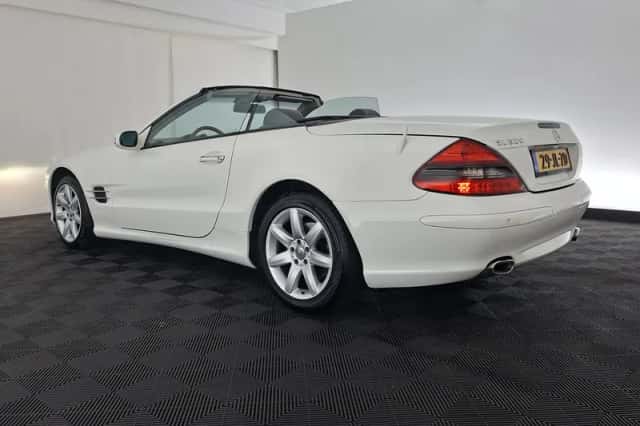 Mercedes-Benz SL-Klasse (2002) thumbnail 4