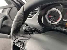 Škoda Octavia (2018) thumbnail 19