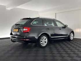 Škoda Octavia (2018) thumbnail 6