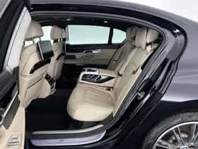 BMW 7-Serie (2017) thumbnail 11