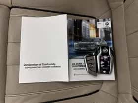 BMW 7-Serie (2017) thumbnail 35