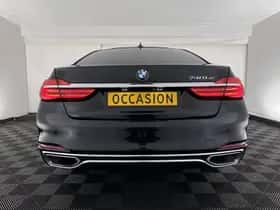 BMW 7-Serie (2017) thumbnail 6