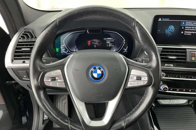 BMW iX3 (2021) thumbnail 19
