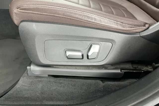BMW iX3 (2021) thumbnail 26