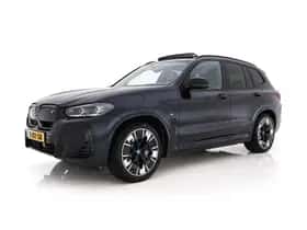 BMW iX3 (2023) thumbnail 3