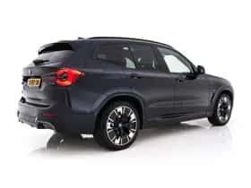 BMW iX3 (2023) thumbnail 6