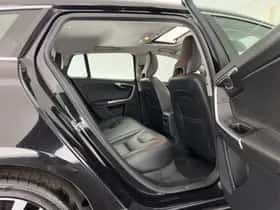Volvo V60 (2017) thumbnail 13