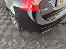 Volvo V60 (2017) thumbnail 29