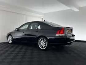 Volvo S60 (2005) thumbnail 4