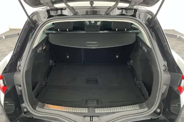 Renault Mégane (2018) thumbnail 10