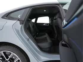 BMW i4 thumbnail 12
