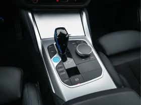 BMW i4 thumbnail 14
