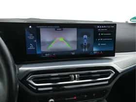 BMW i4 thumbnail 17
