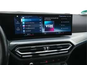 BMW i4 thumbnail 18