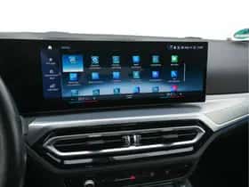 BMW i4 thumbnail 21