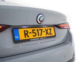 BMW i4 thumbnail 32