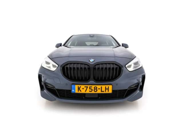 BMW 1-Serie (2021) thumbnail 3