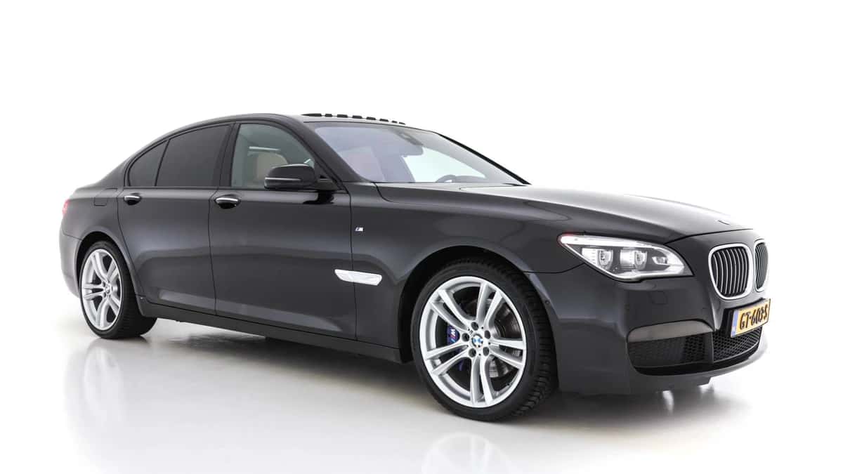BMW 7-Serie (2015) — foto 1
